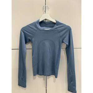 Lululemon NWT Swiftly Tech Long-Sleeve Shirt 2.0 Waist Length Size 0